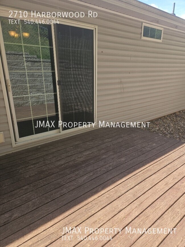 Building Photo - 2710 Harborwood Rd
