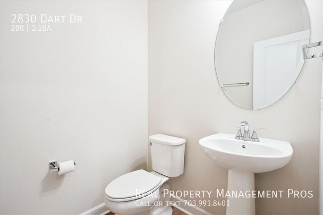 Building Photo - 2830 Dart Dr