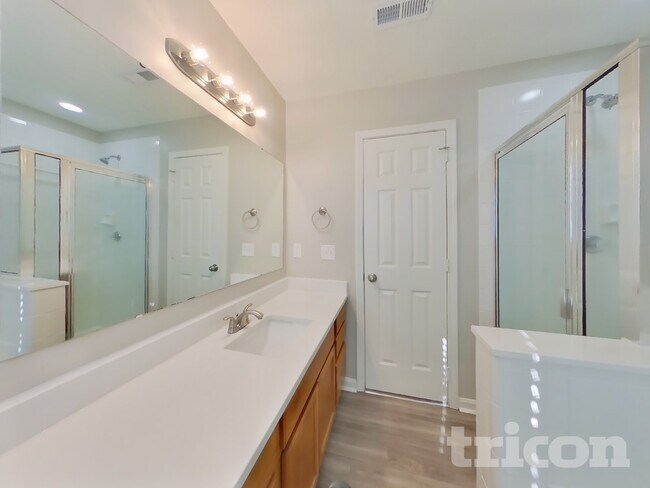 Building Photo - 14426 Planters Knob Ln