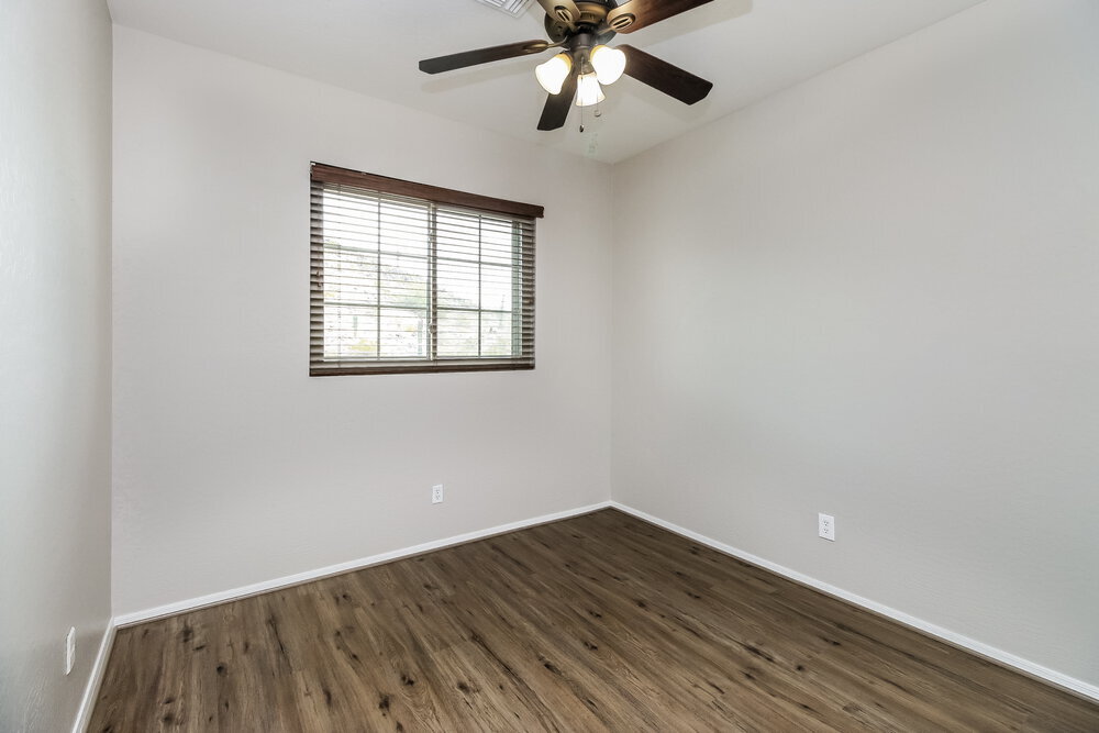 Building Photo - 16806 S Magenta Rd