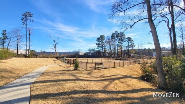 Building Photo - 720 Lucky Clover Way