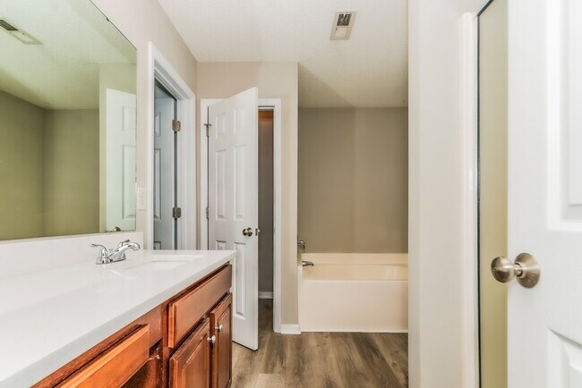 Building Photo - 629 Cotton Brook Dr