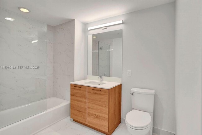 Building Photo - 16385 Biscayne Blvd