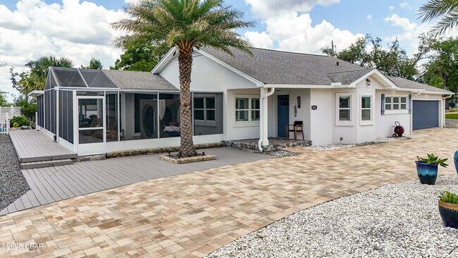 Building Photo - 2501 High Ave