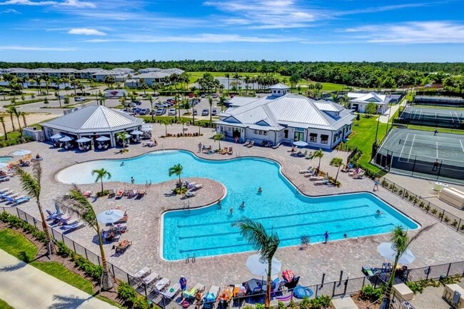 Building Photo - 14121 Heritage Landing Blvd