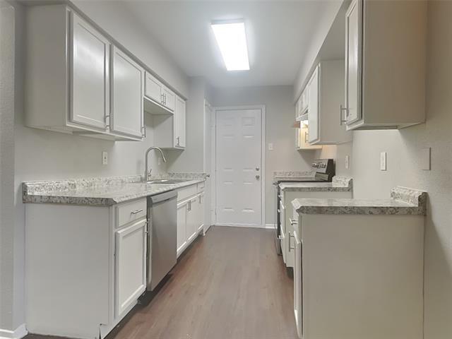 Building Photo - 1401 Wisteria Way