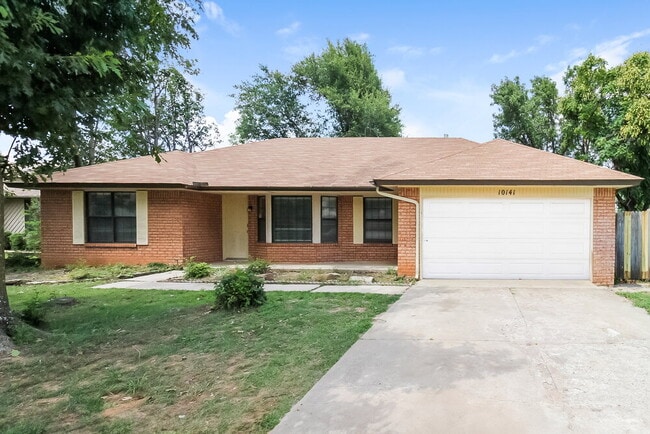 Building Photo - 10141 Alicia Dr