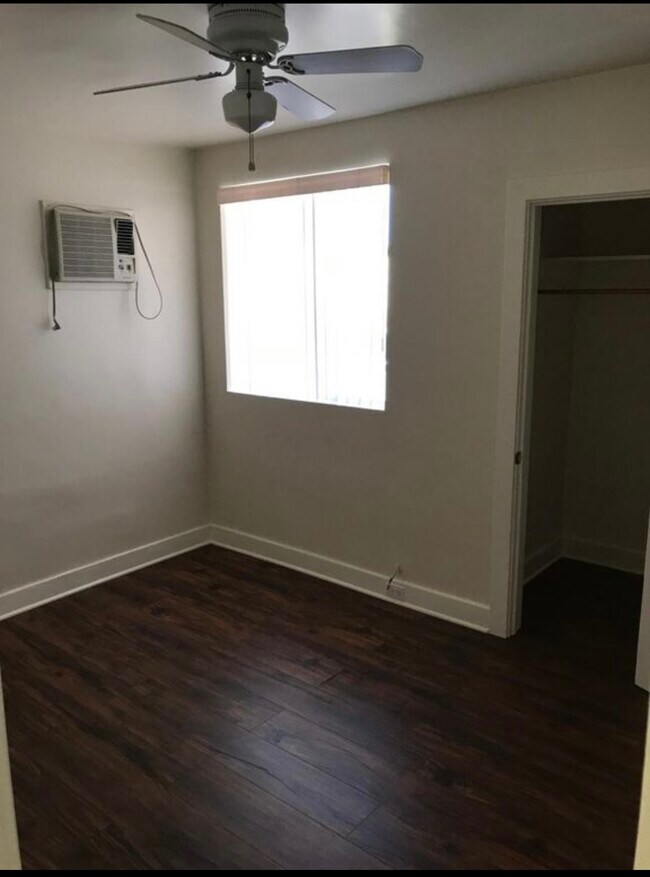 Building Photo - 2483 Chelsea St