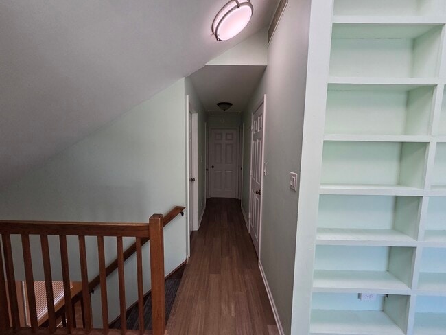 Building Photo - 406 College Crossing