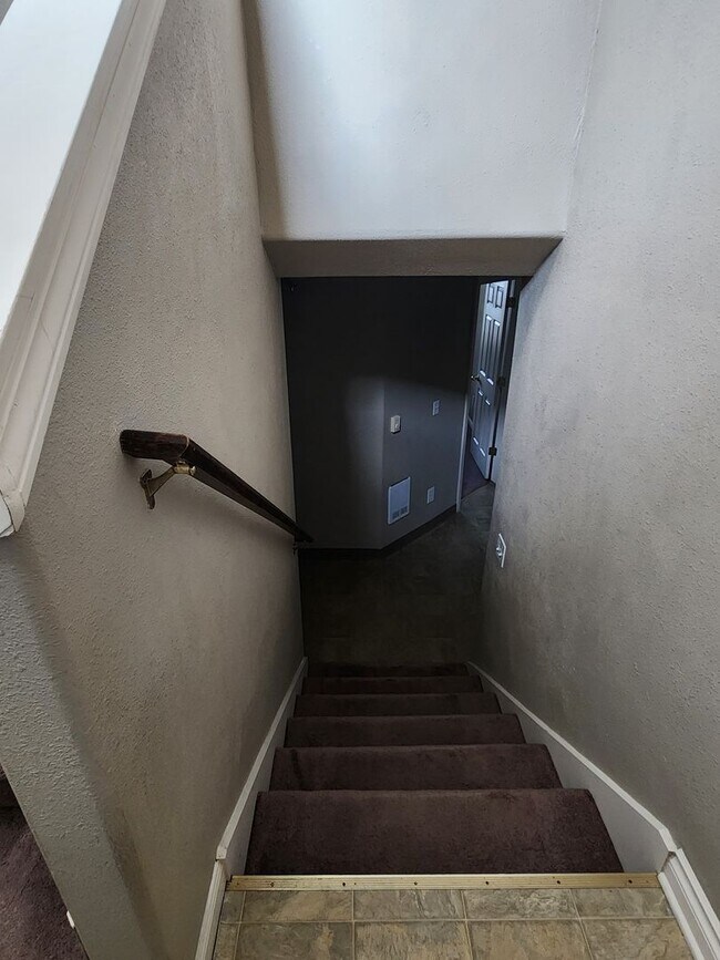 Building Photo - 204 N Harrison St