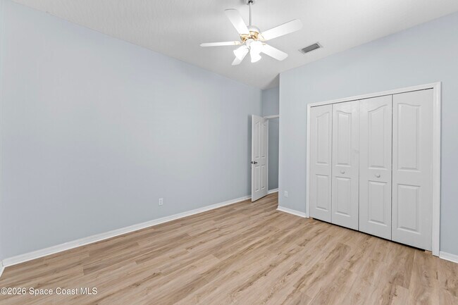 Building Photo - 7922 Timberlake Dr