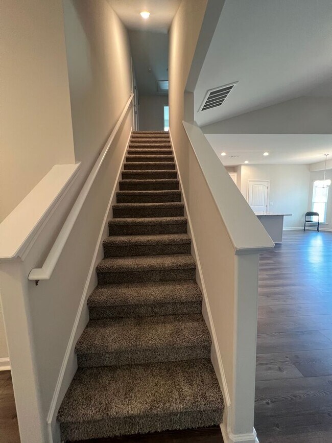 Building Photo - 105 Keats Grove Ct