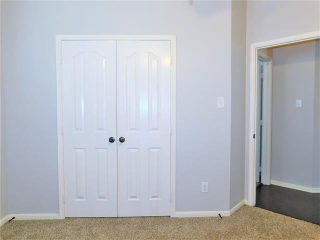 Building Photo - 4602 Trumpet Vine