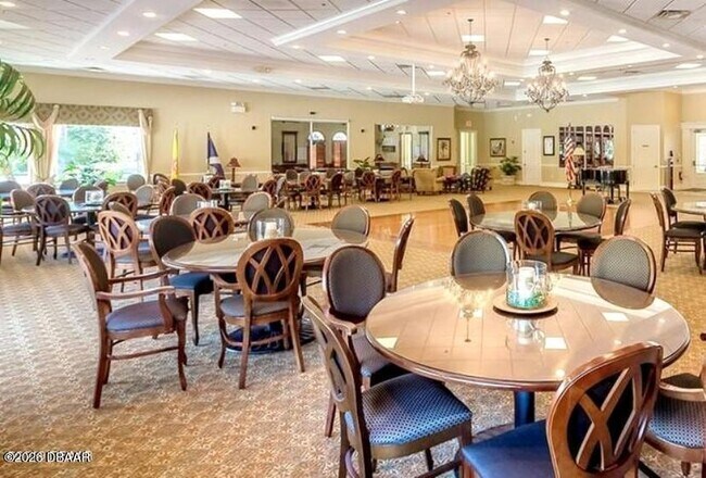 Building Photo - 1459 Areca Palm Dr