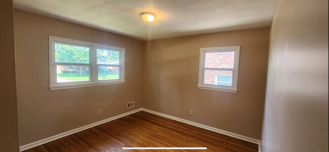 Building Photo - 3412 Winnland Dr