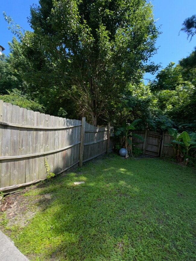 Building Photo - 1209 Timberlake Trail