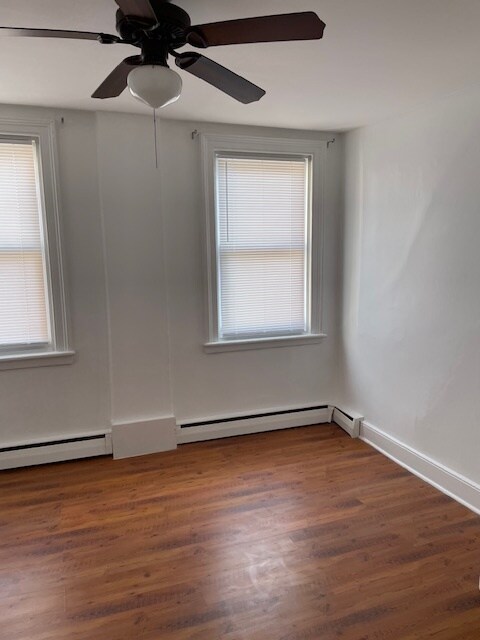 Building Photo - 14 Davies Pl