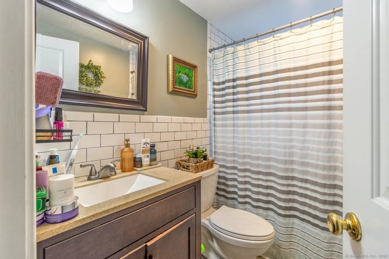 Bathroom - 6 Russell Ave