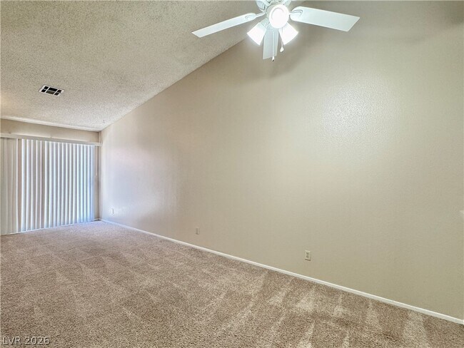 Building Photo - 304 Crosswind Way