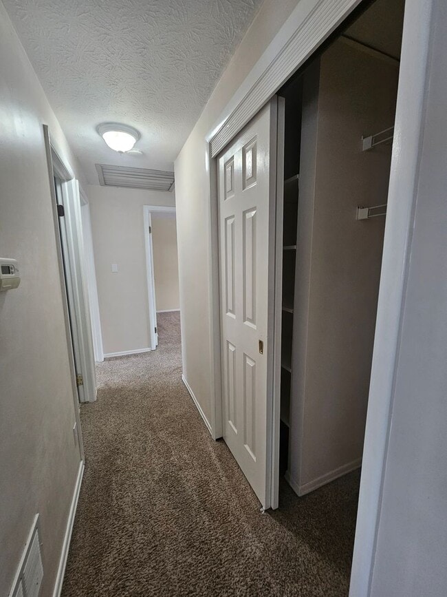 Building Photo - 5458 Celeste View Dr