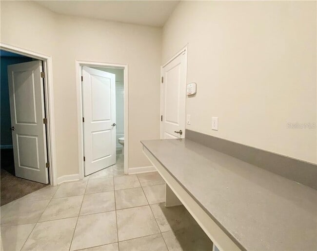 Building Photo - 15257 Night Heron Dr