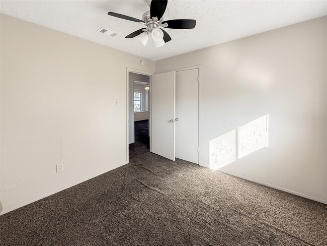 Building Photo - 20223 Regents Corner Ln