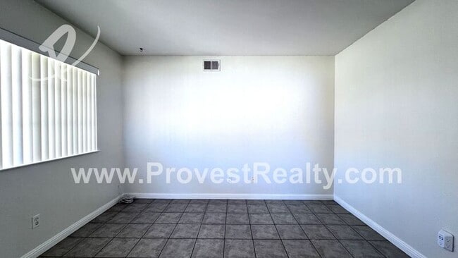 Building Photo - 15095 Laurelwood Pl