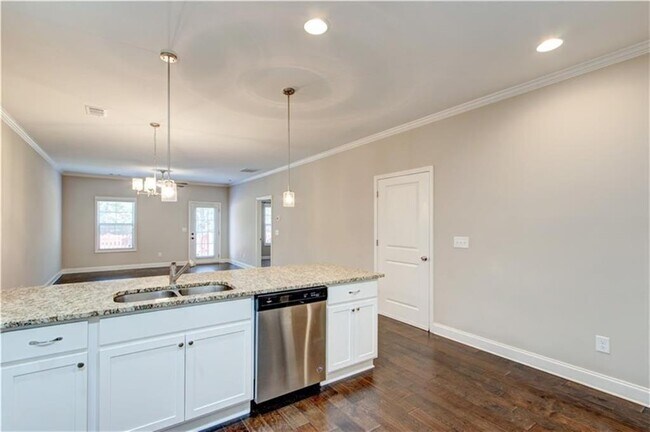 Building Photo - 3770 Shades Valley Ln