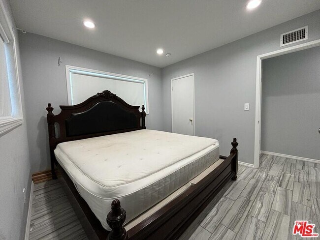 Building Photo - 14657 Novice St