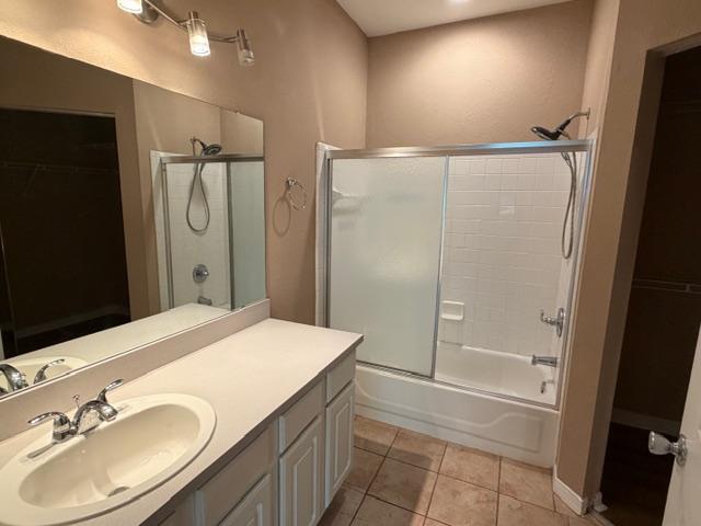 Building Photo - 13703 Richmond Park Dr N