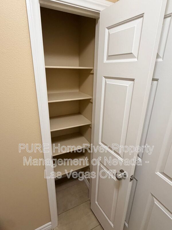 Building Photo - 280 Horizon Pointe Cir