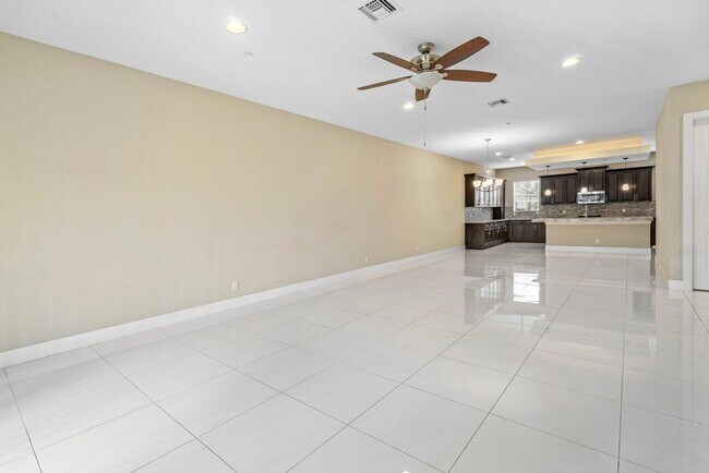 Building Photo - 7114 Edison Pl