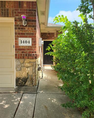 Building Photo - 1404 Piedmont Dr