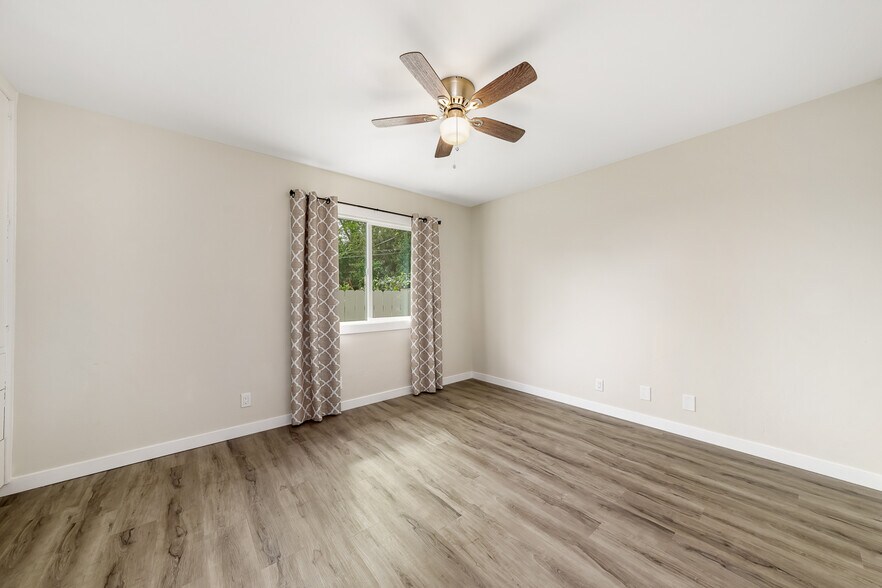 Bedroom 3 - 5737 Dorothy Dr