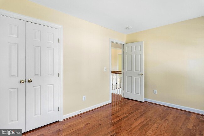 Building Photo - 4481 Shady Point Pl