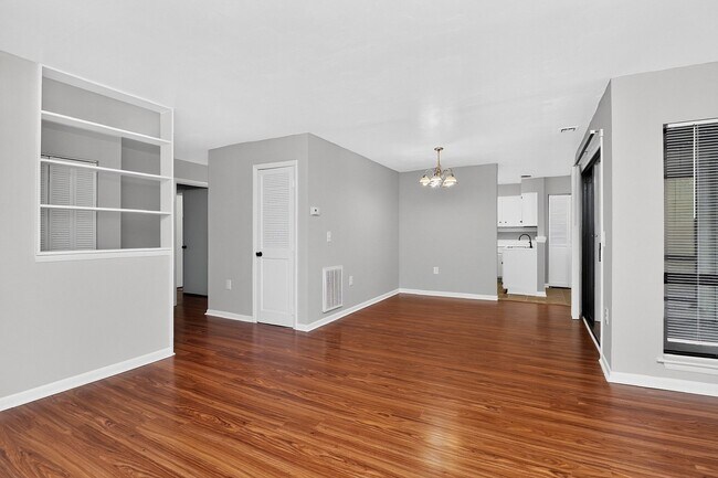 Building Photo - 4804-C Spring Lake Drive