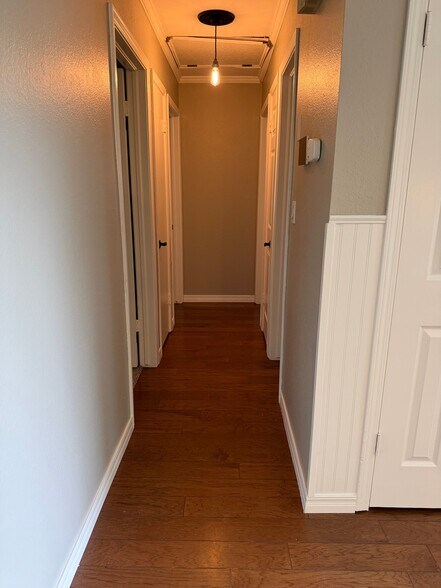 Building Photo - 329 N Date St