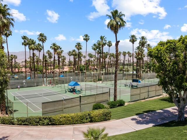 Building Photo - 38101 Crocus Ln