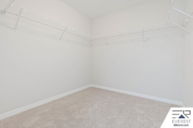 Building Photo - 22 Prince Eric Ln