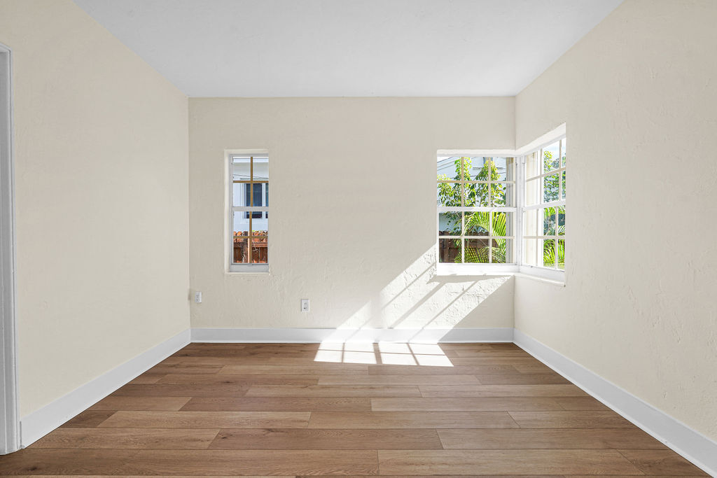 Building Photo - 47 NW 49th St