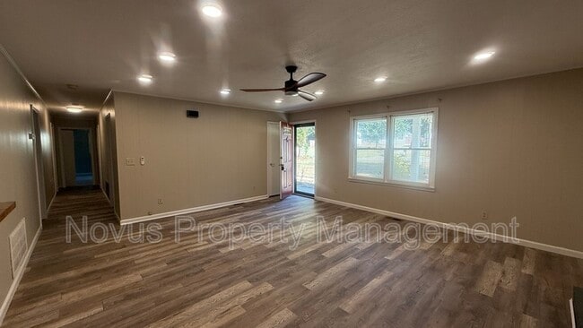 Building Photo - 290 Timber Ridge Trail