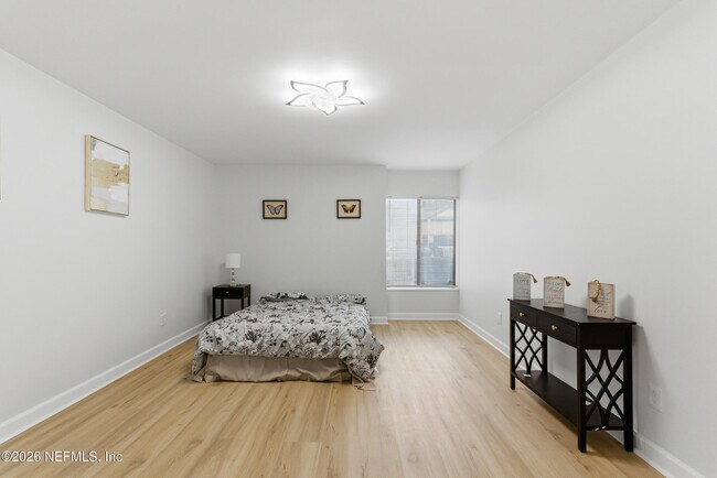 Building Photo - 7602 Las Palmas Way