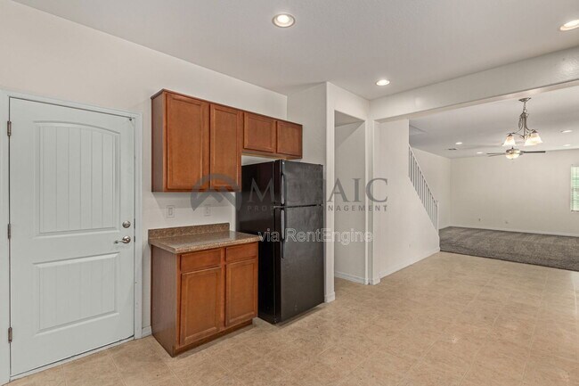 Building Photo - 21374 N 77th Ln