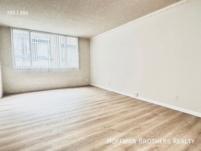 Building Photo - 505 La Fayette Park Pl