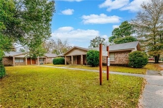 Building Photo - 18291 E Illinois St