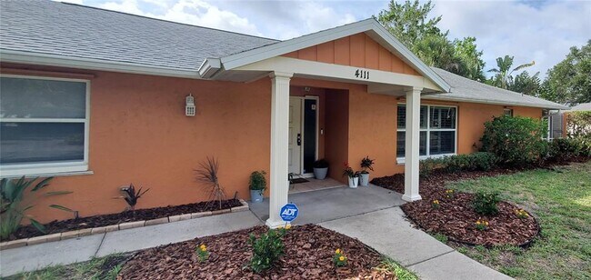 Primary Photo - 4111 Center Gate Blvd
