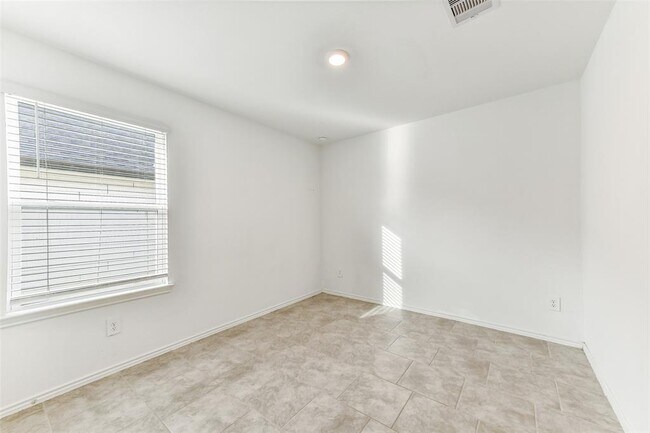 Building Photo - 7515 Fierce Friesian Ln