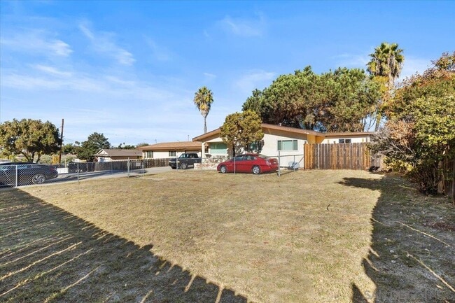 Building Photo - 8150.5 Longdale Dr
