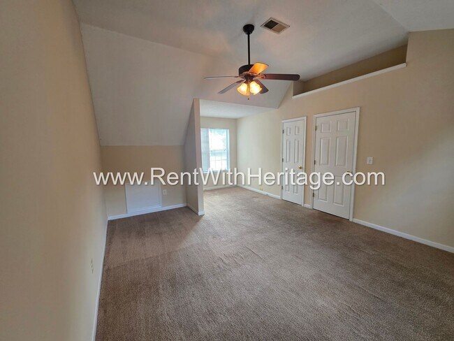 Building Photo - 6535 Manor Creek Dr
