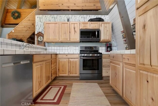 Building Photo - 2116 Glacier Dr